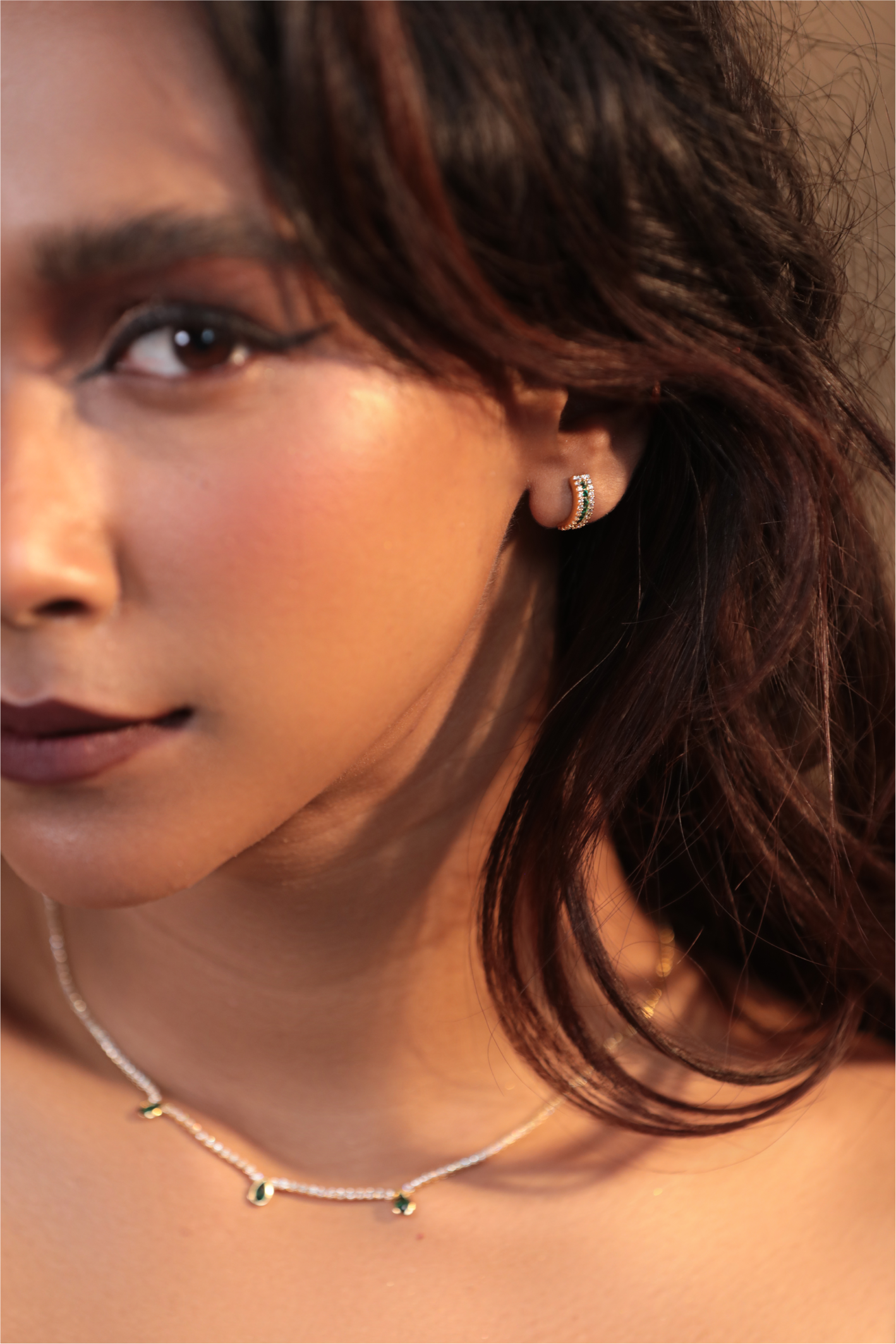Emerald Empress Necklace & Earrings Set