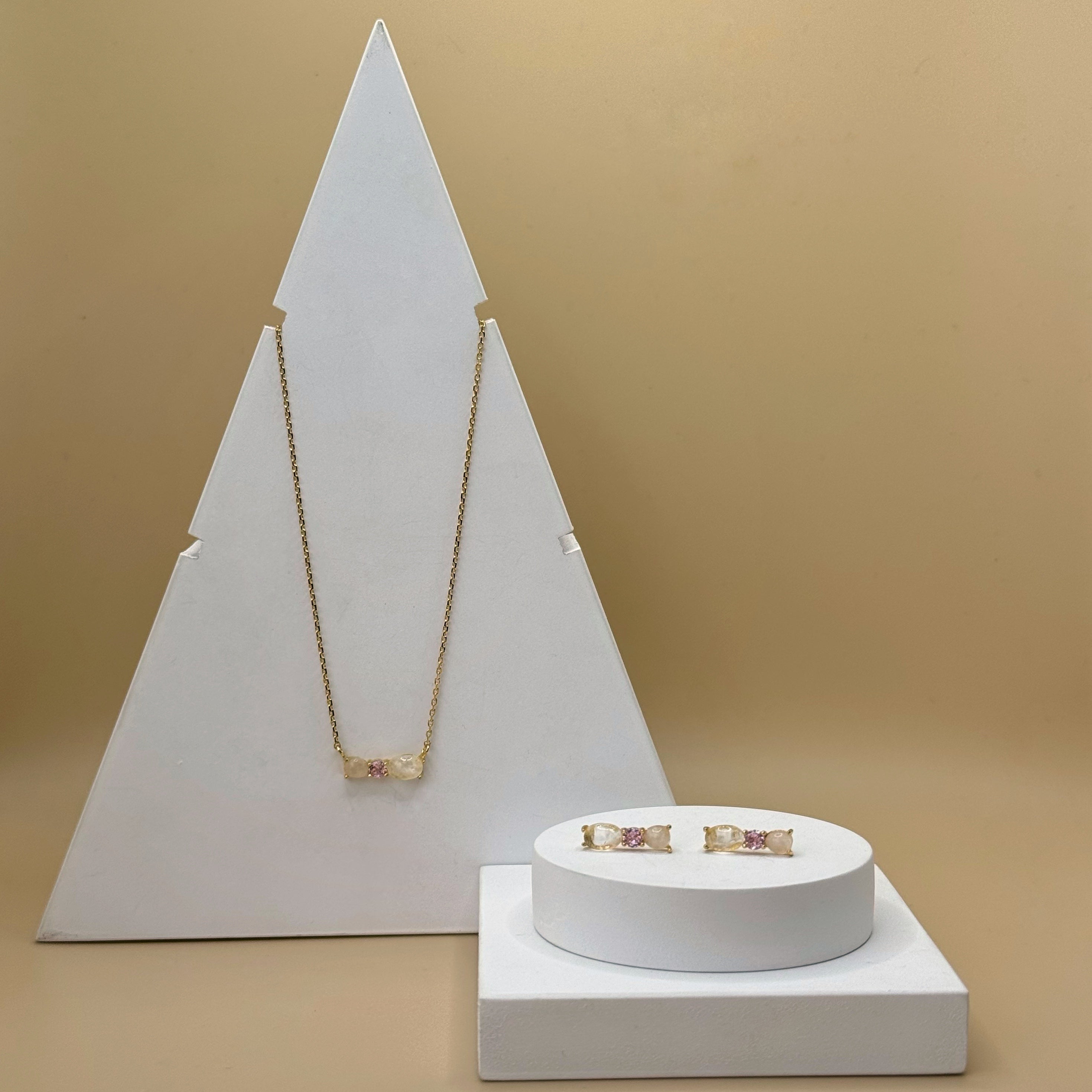 Daily Chic Gold with Rose Quartz Set