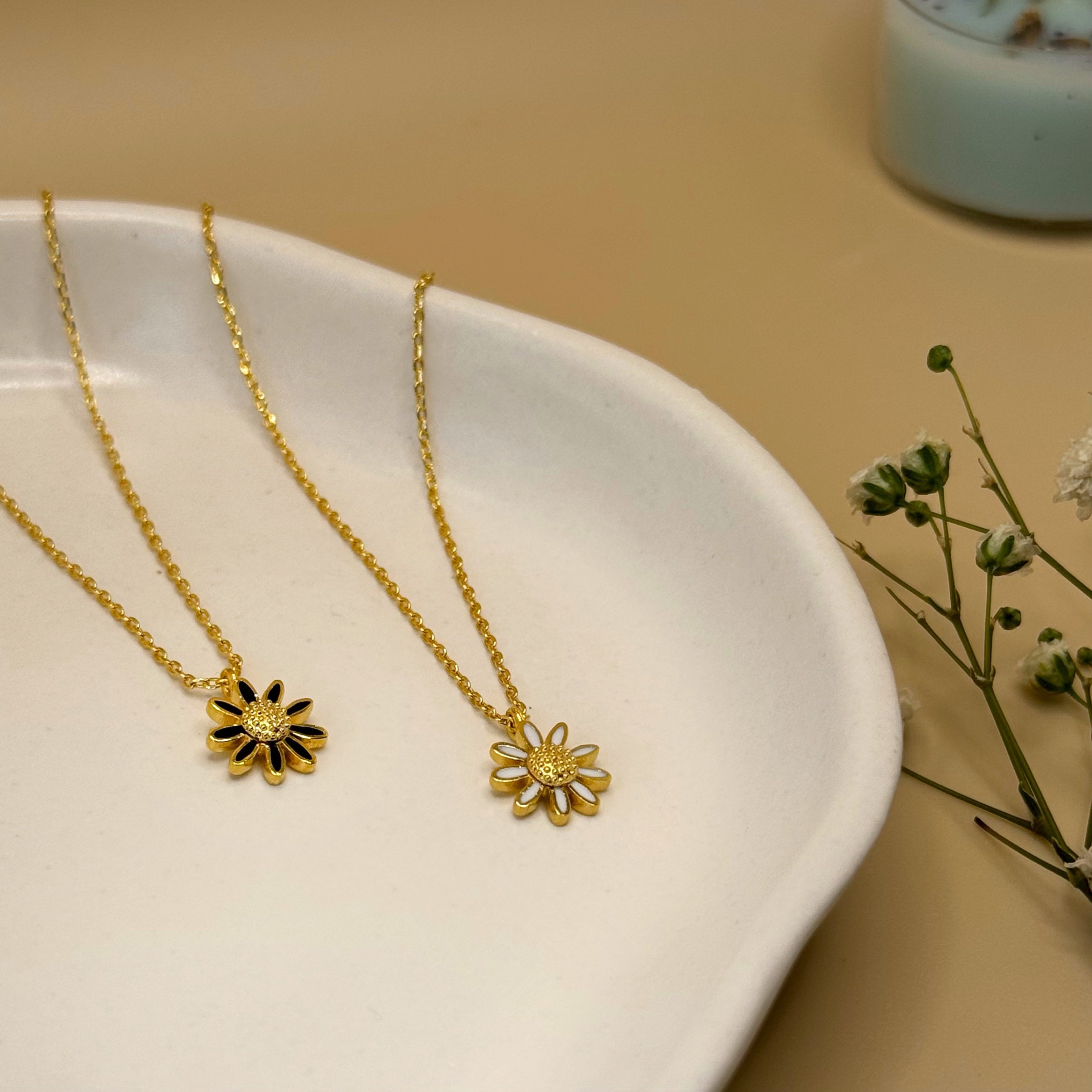 Fresh As A Daisy Necklace