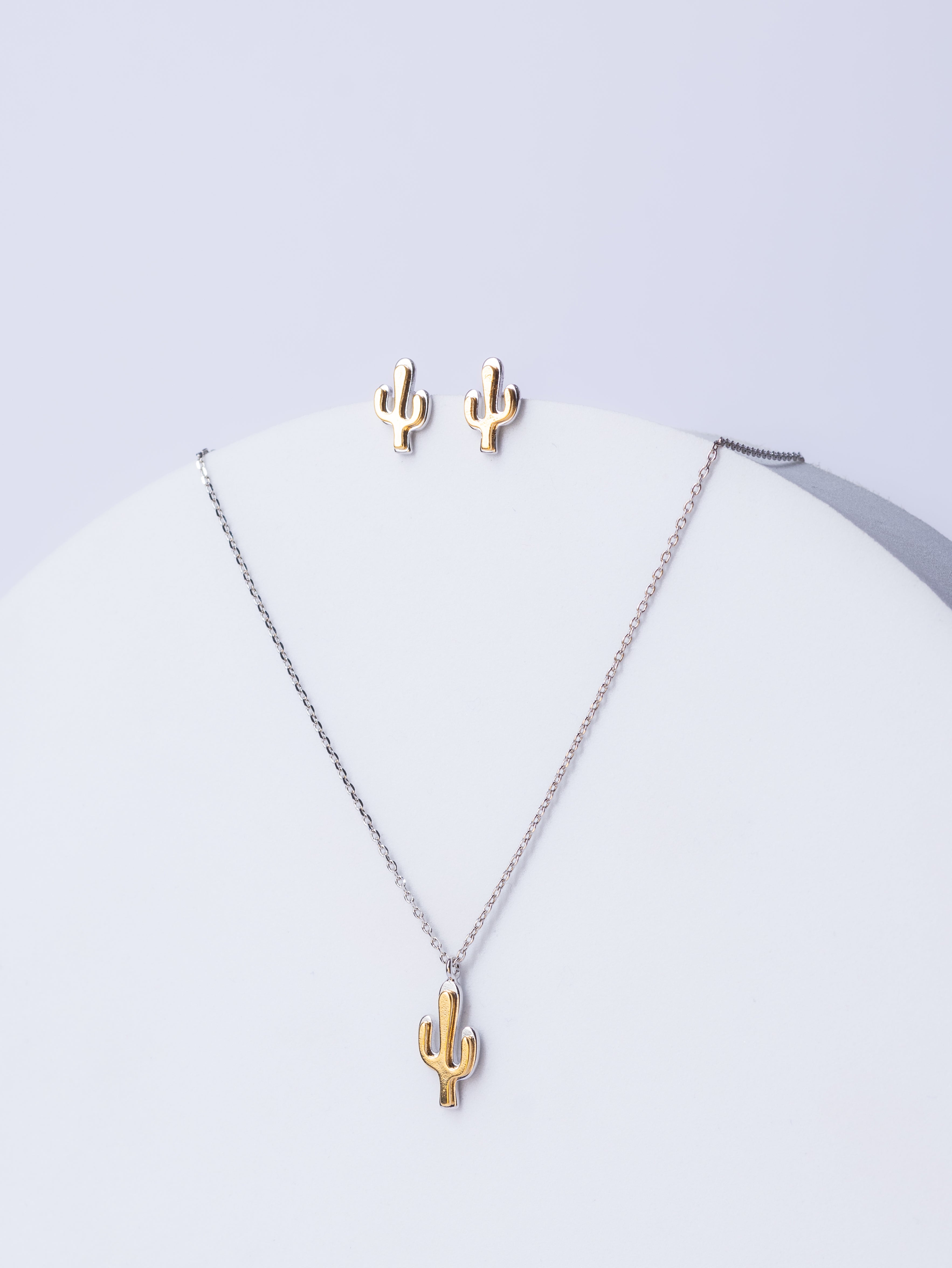 Two toned Cactus necklace