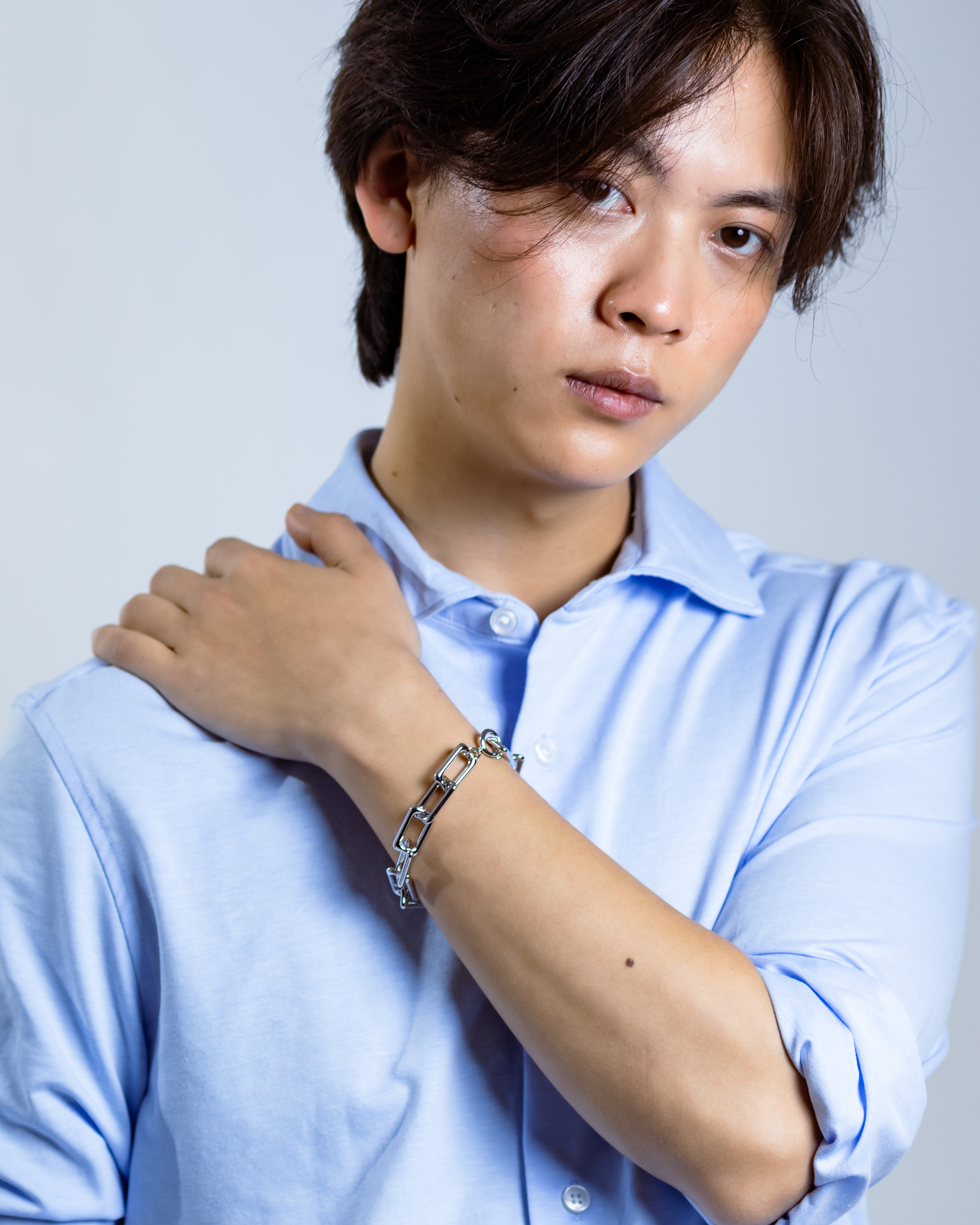 Boldly bound bracelet