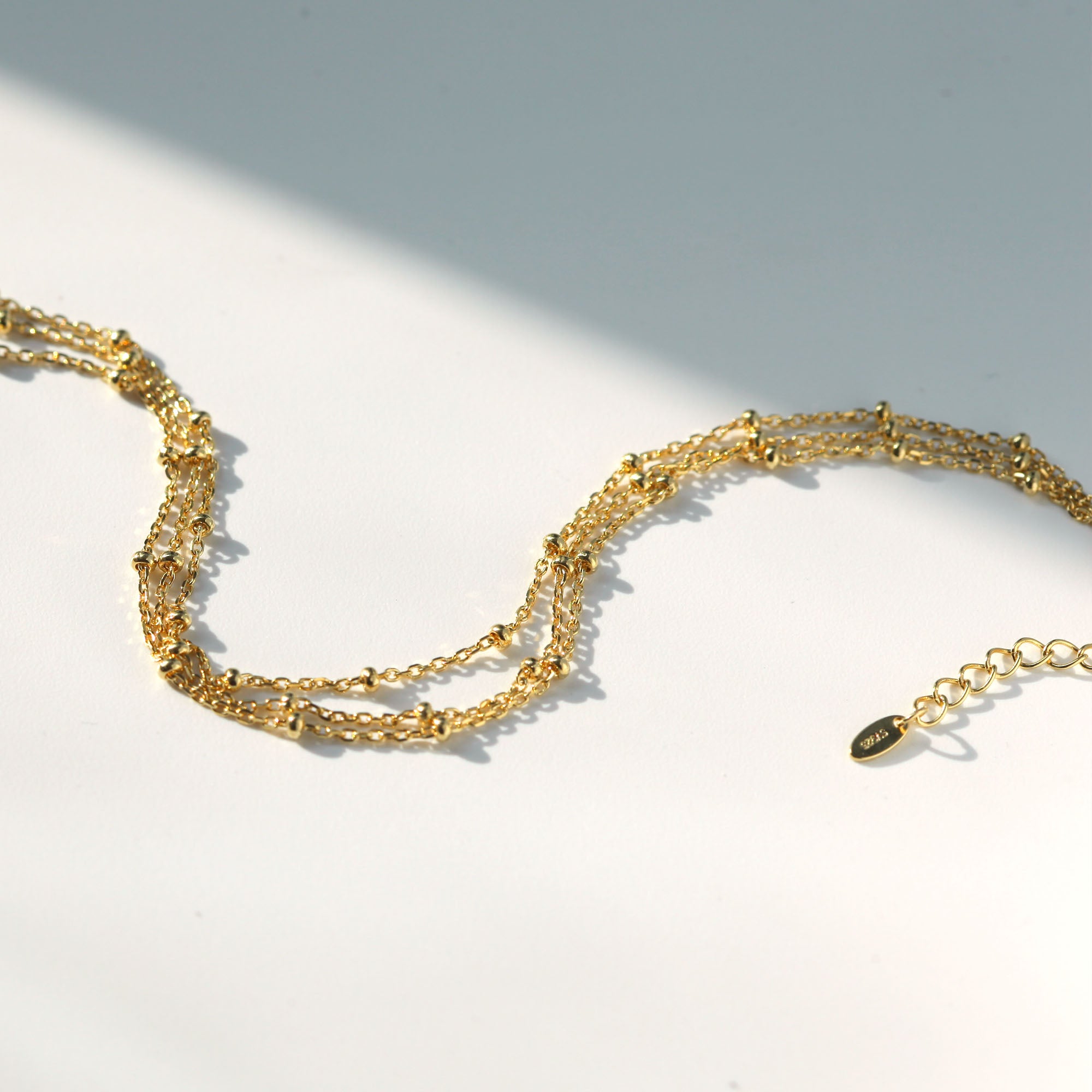 Chain reaction bracelet