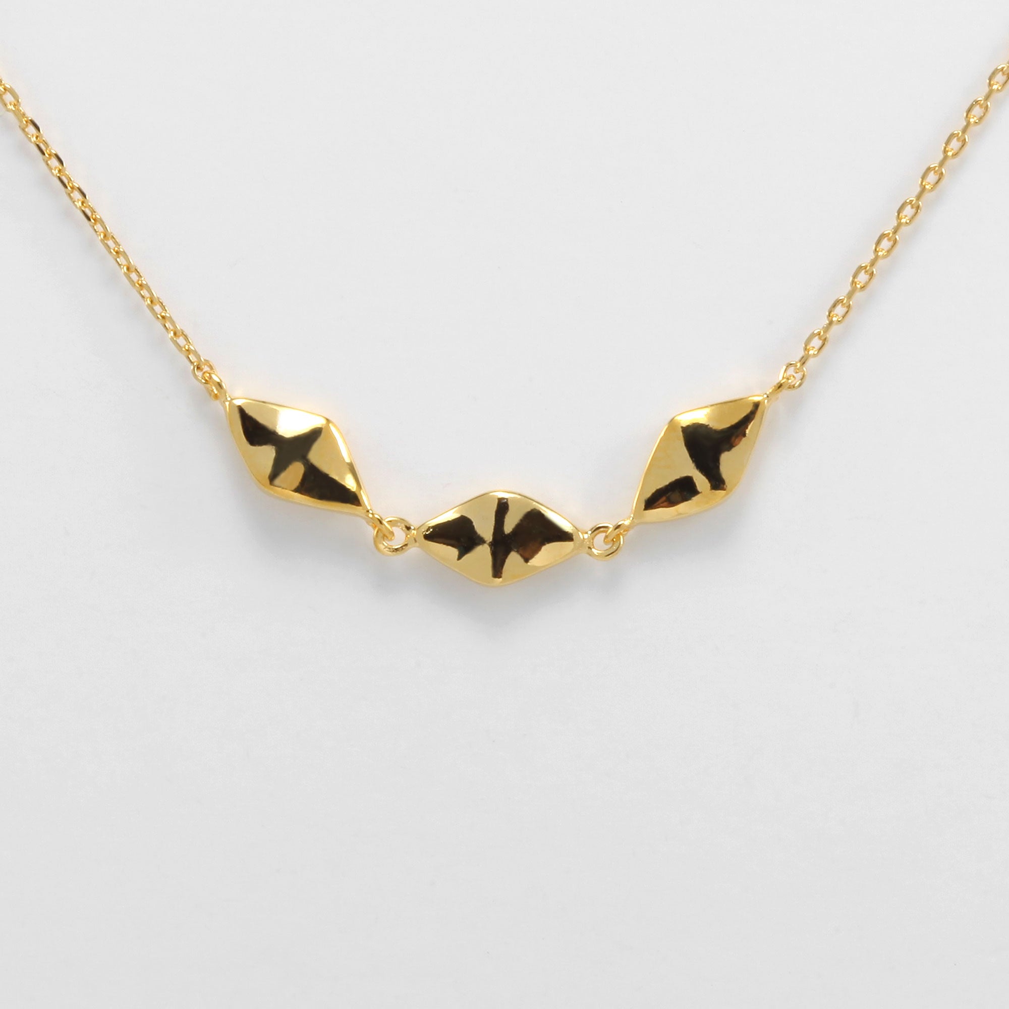 Minimal Muse Necklace