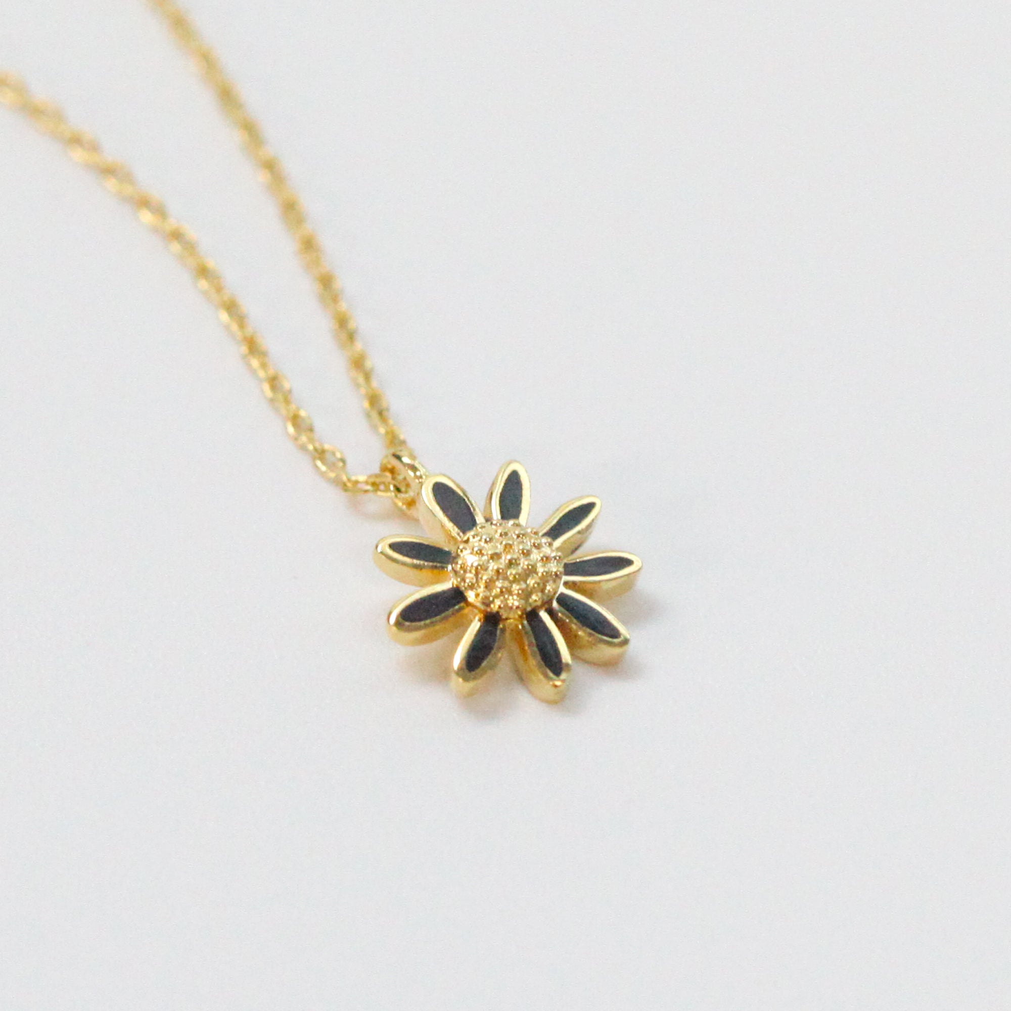 Fresh As A Daisy Necklace